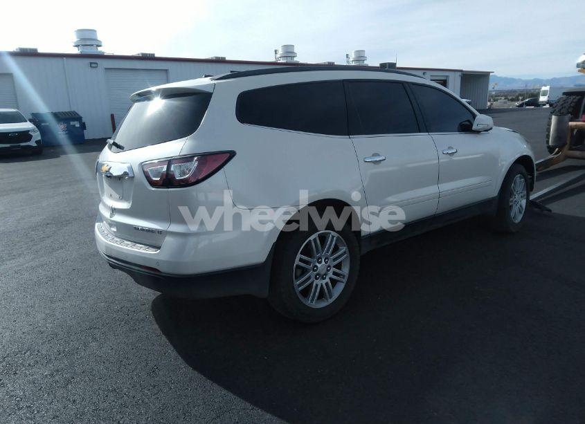 Photo 4 of 2015 Chevrolet Traverse 1LT (VIN 1GNKRGKD6FJ295994)