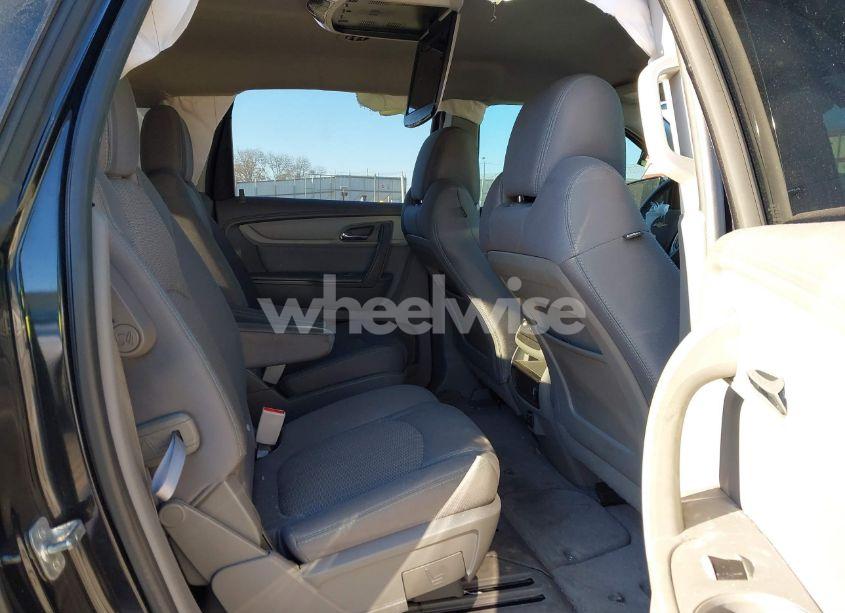 Photo 8 of 2015 Chevrolet Traverse 1LT (VIN 1GNKRGKD6FJ326113)