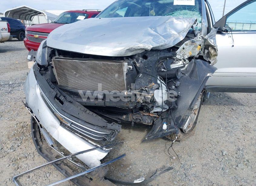 Photo 6 of 2016 Chevrolet Traverse 1LT (VIN 1GNKRGKD6GJ162346)