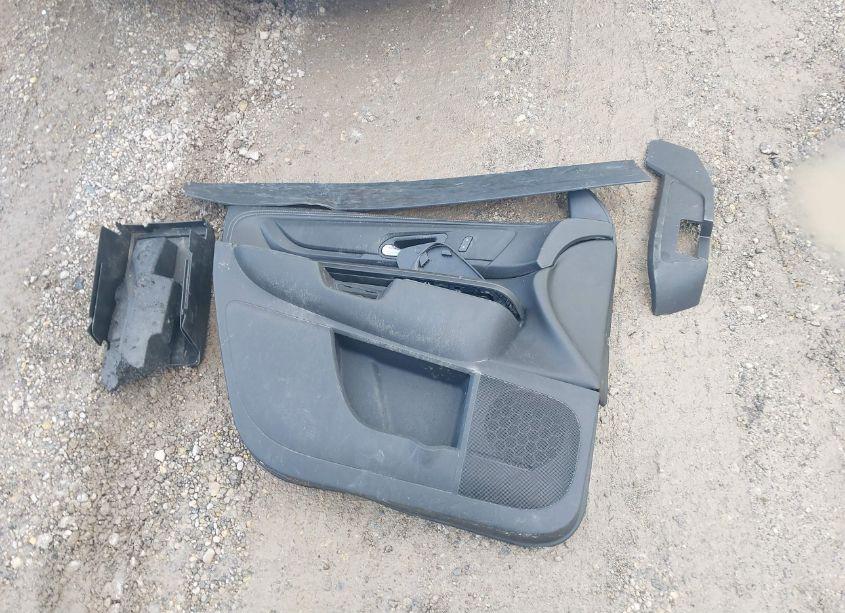 Photo 12 of 2016 Chevrolet Traverse 1LT (VIN 1GNKRGKD6GJ204580)