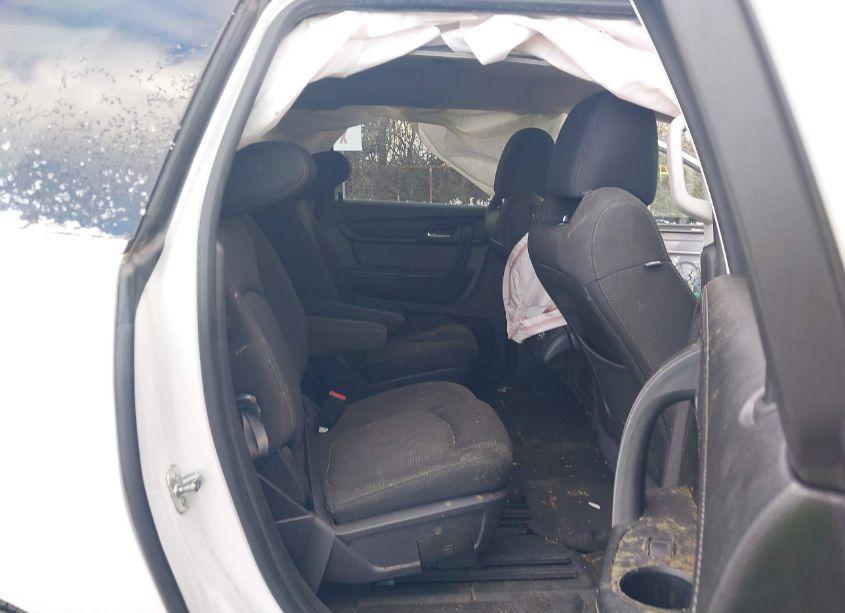 Photo 8 of 2016 Chevrolet Traverse 1LT (VIN 1GNKRGKD6GJ204580)