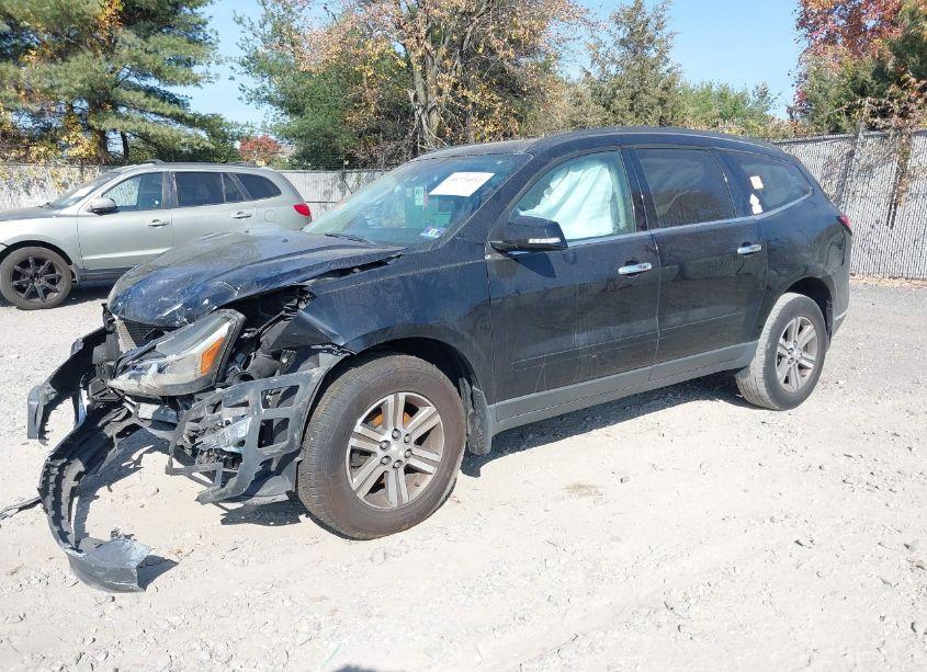 Photo 2 of 2016 Chevrolet Traverse 1LT (VIN 1GNKRGKD6GJ299674)
