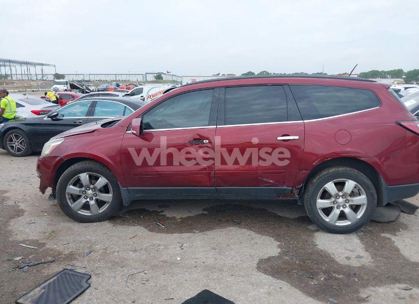 Photo 14 of 2017 Chevrolet Traverse 1LT (VIN 1GNKRGKD6HJ121619)