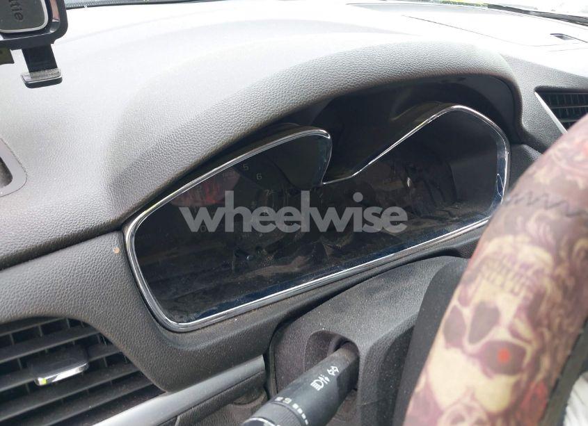 Photo 15 of 2017 Chevrolet Traverse 1LT (VIN 1GNKRGKD6HJ121619)