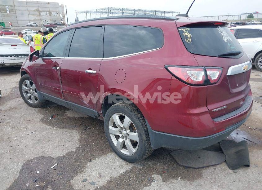 Photo 3 of 2017 Chevrolet Traverse 1LT (VIN 1GNKRGKD6HJ121619)