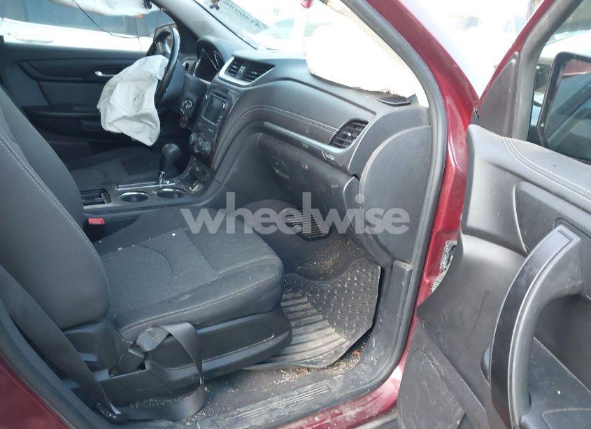 Photo 5 of 2017 Chevrolet Traverse 1LT (VIN 1GNKRGKD6HJ225799)