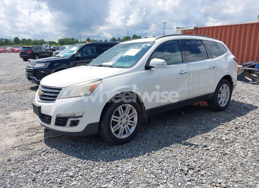 Photo 2 of 2014 Chevrolet Traverse 1LT (VIN 1GNKRGKD7EJ145763)