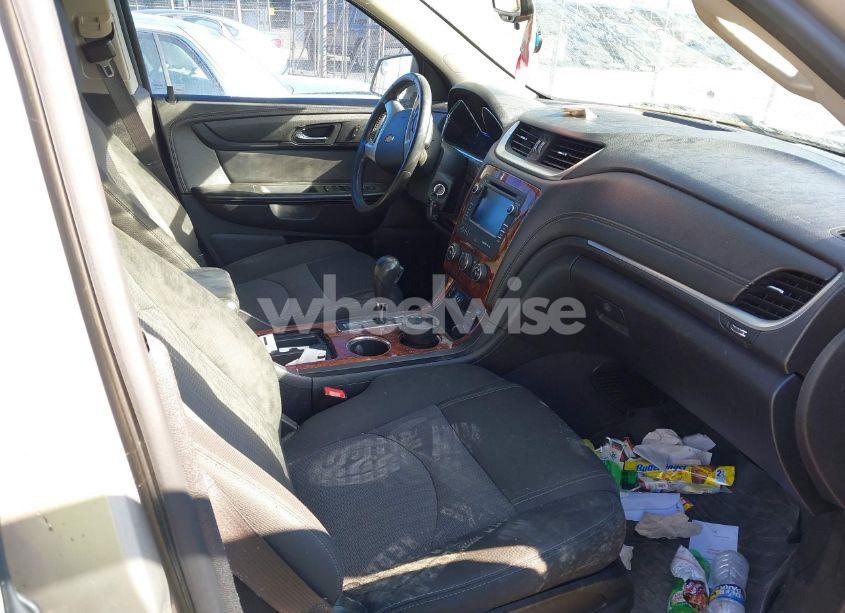 Photo 5 of 2014 Chevrolet Traverse 1LT (VIN 1GNKRGKD7EJ296294)