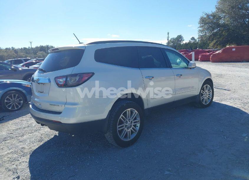 Photo 4 of 2015 Chevrolet Traverse 1LT (VIN 1GNKRGKD7FJ106009)