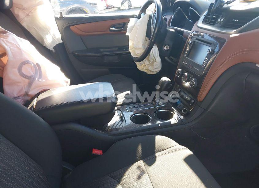 Photo 5 of 2015 Chevrolet Traverse 1LT (VIN 1GNKRGKD7FJ106009)