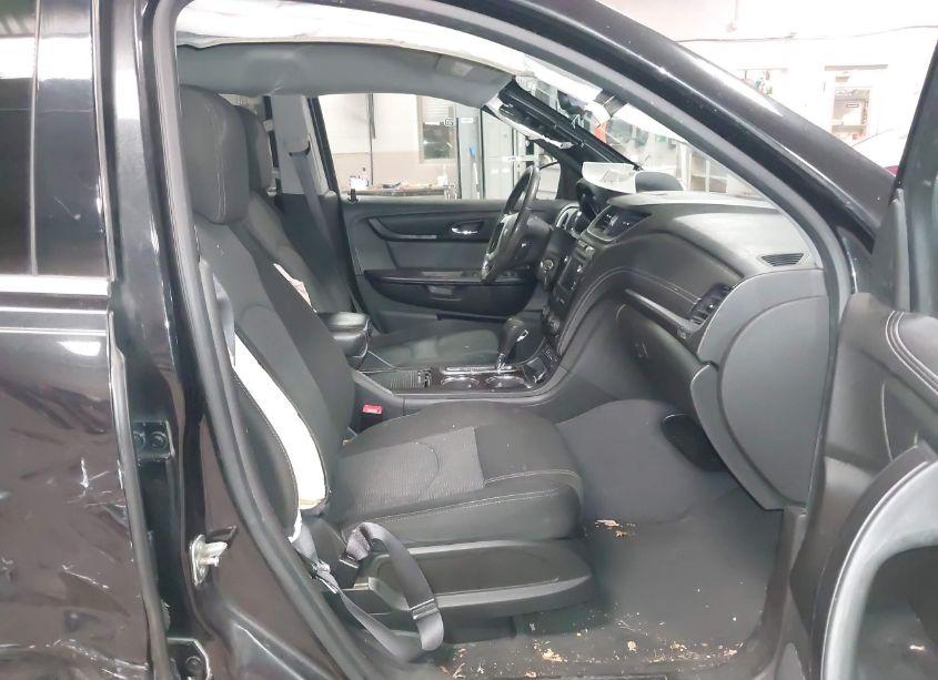 Photo 5 of 2015 Chevrolet Traverse 1LT (VIN 1GNKRGKD7FJ137115)