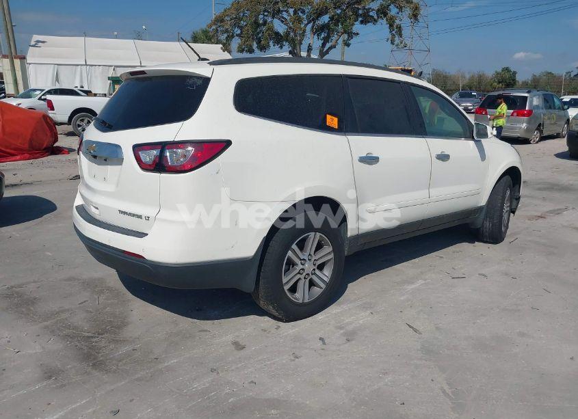 Photo 4 of 2015 Chevrolet Traverse 1LT (VIN 1GNKRGKD7FJ157185)