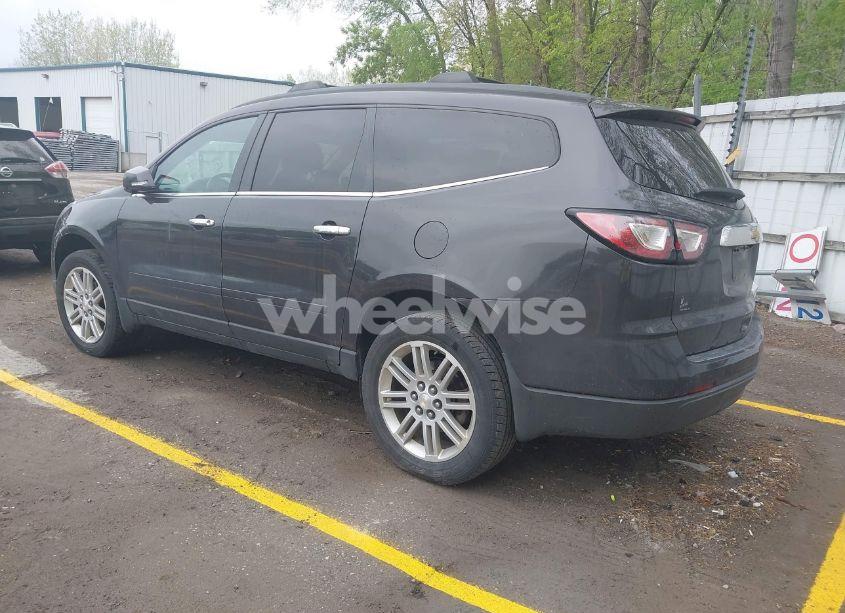 Photo 3 of 2015 Chevrolet Traverse 1LT (VIN 1GNKRGKD7FJ203629)