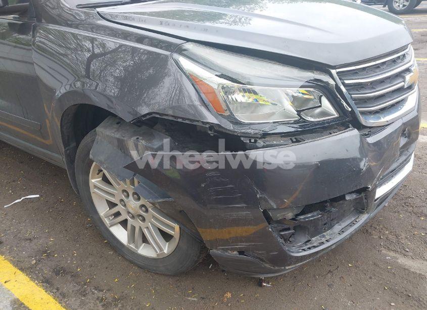 Photo 6 of 2015 Chevrolet Traverse 1LT (VIN 1GNKRGKD7FJ203629)