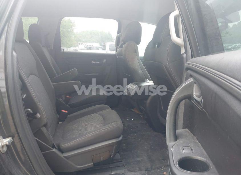 Photo 8 of 2015 Chevrolet Traverse 1LT (VIN 1GNKRGKD7FJ203629)