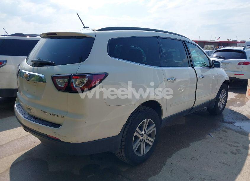 Photo 4 of 2015 Chevrolet Traverse 1LT (VIN 1GNKRGKD7FJ246528)