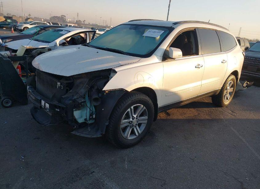 Photo 2 of 2015 Chevrolet Traverse 1LT (VIN 1GNKRGKD7FJ336035)
