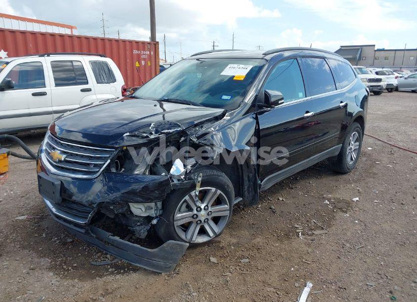 Photo 2 of 2016 Chevrolet Traverse 1LT (VIN 1GNKRGKD7GJ135155)