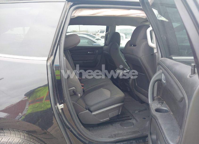 Photo 8 of 2016 Chevrolet Traverse 1LT (VIN 1GNKRGKD7GJ135155)