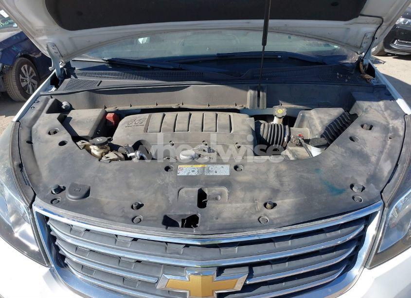 Photo 10 of 2016 Chevrolet Traverse 1LT (VIN 1GNKRGKD7GJ137567)