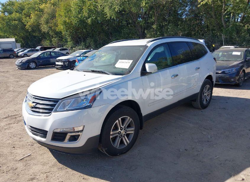 Photo 2 of 2016 Chevrolet Traverse 1LT (VIN 1GNKRGKD7GJ137567)