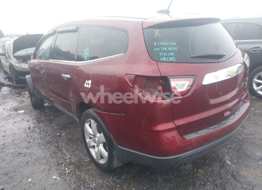 Photo 3 of 2016 Chevrolet Traverse 1LT (VIN 1GNKRGKD7GJ141134)