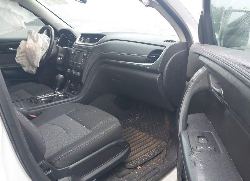 Photo 5 of 2017 Chevrolet Traverse 1LT (VIN 1GNKRGKD7HJ146898)