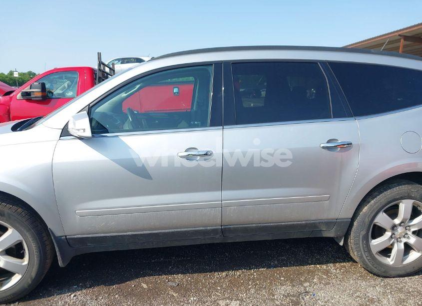 Photo 14 of 2017 Chevrolet Traverse 1LT (VIN 1GNKRGKD7HJ182817)