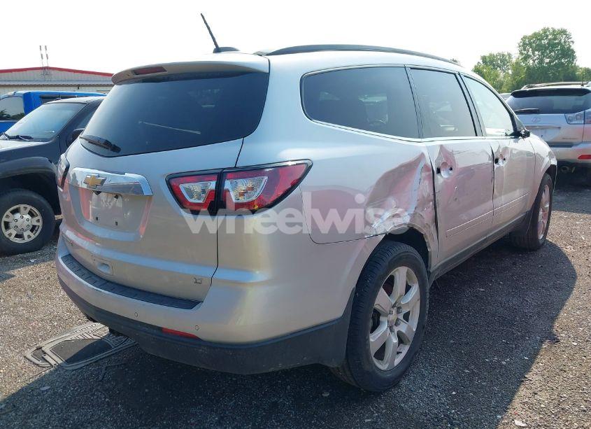 Photo 4 of 2017 Chevrolet Traverse 1LT (VIN 1GNKRGKD7HJ182817)