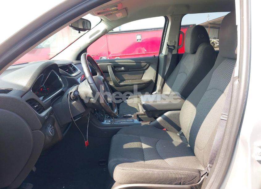 Photo 5 of 2017 Chevrolet Traverse 1LT (VIN 1GNKRGKD7HJ182817)