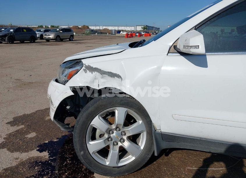 Photo 6 of 2017 Chevrolet Traverse 1LT (VIN 1GNKRGKD7HJ188486)