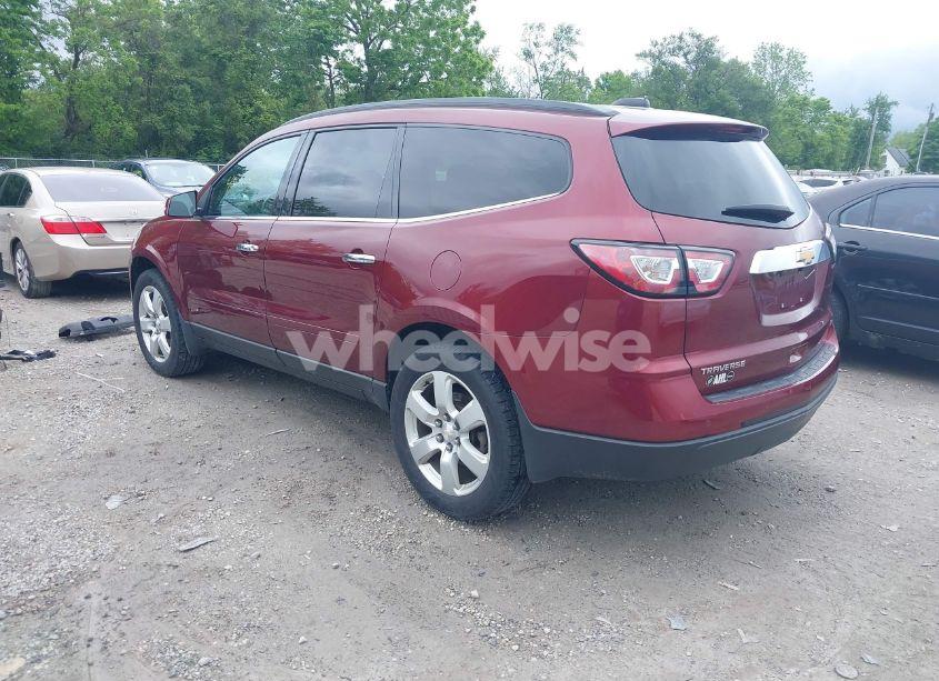 Photo 3 of 2017 Chevrolet Traverse 1LT (VIN 1GNKRGKD7HJ337494)