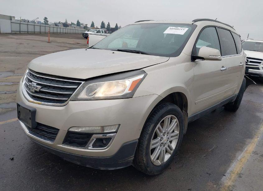 Photo 2 of 2013 Chevrolet Traverse 1LT (VIN 1GNKRGKD8DJ109384)