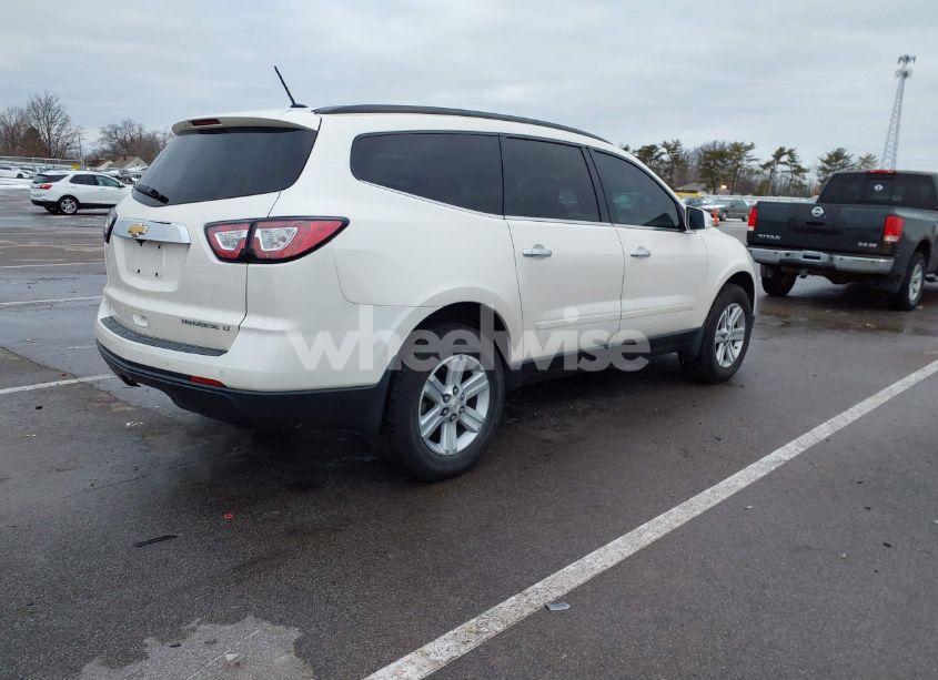 Photo 4 of 2013 Chevrolet Traverse 1LT (VIN 1GNKRGKD8DJ116268)