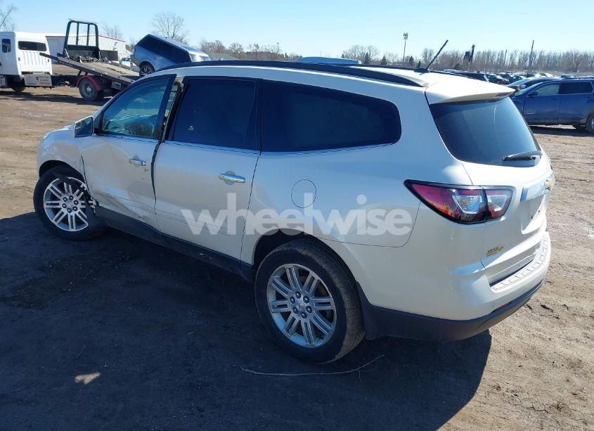 Photo 3 of 2013 Chevrolet Traverse 1LT (VIN 1GNKRGKD8DJ180908)