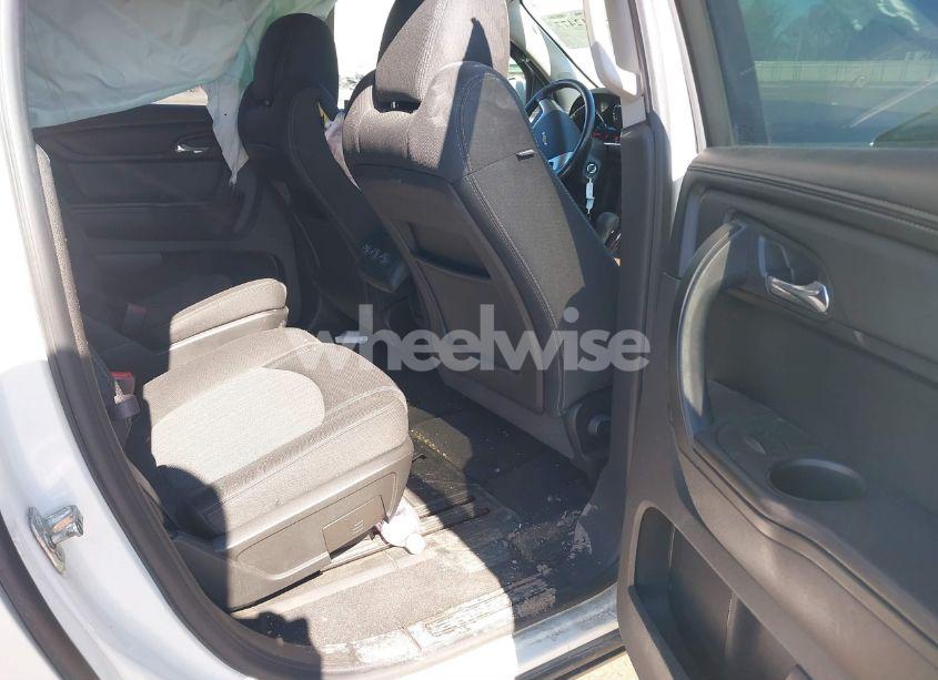 Photo 8 of 2013 Chevrolet Traverse 1LT (VIN 1GNKRGKD8DJ180908)