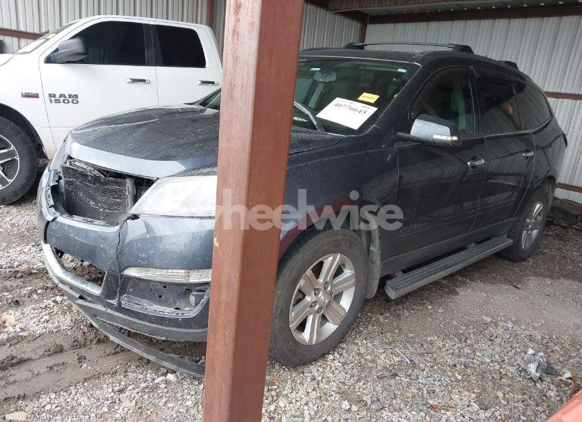 Photo 2 of 2013 Chevrolet Traverse 1LT (VIN 1GNKRGKD8DJ269524)