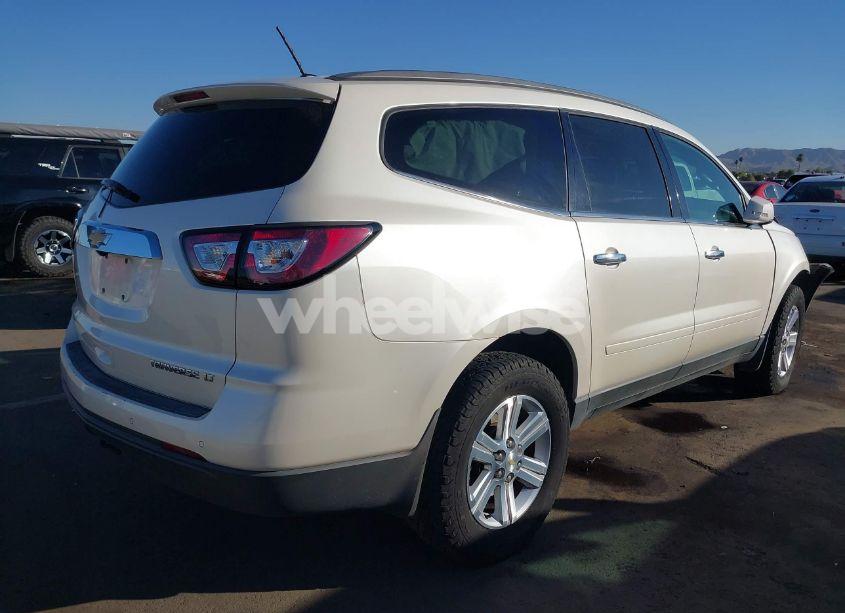 Photo 4 of 2014 Chevrolet Traverse 1LT (VIN 1GNKRGKD8EJ281478)