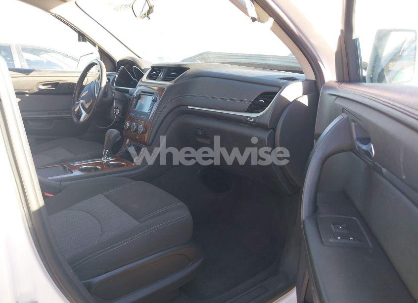 Photo 5 of 2014 Chevrolet Traverse 1LT (VIN 1GNKRGKD8EJ281478)