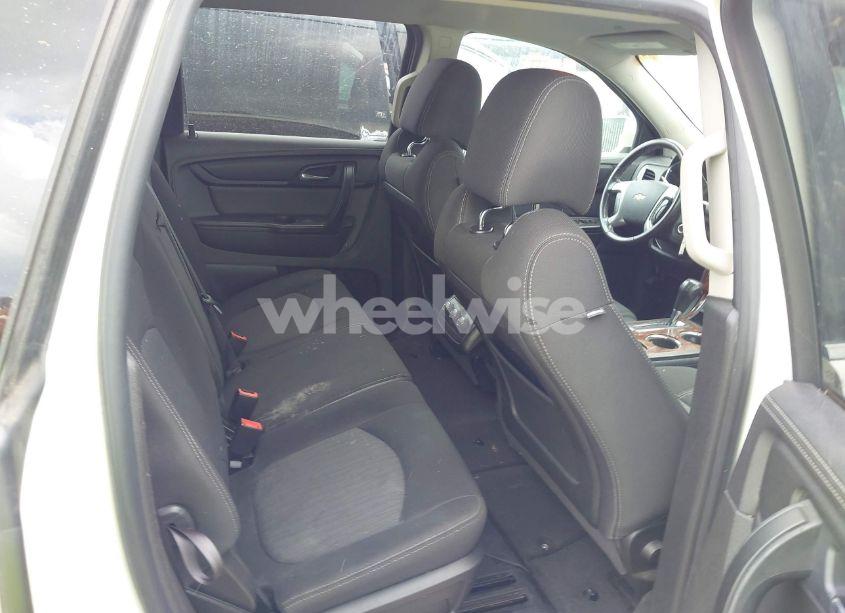 Photo 8 of 2014 Chevrolet Traverse 1LT (VIN 1GNKRGKD8EJ281562)