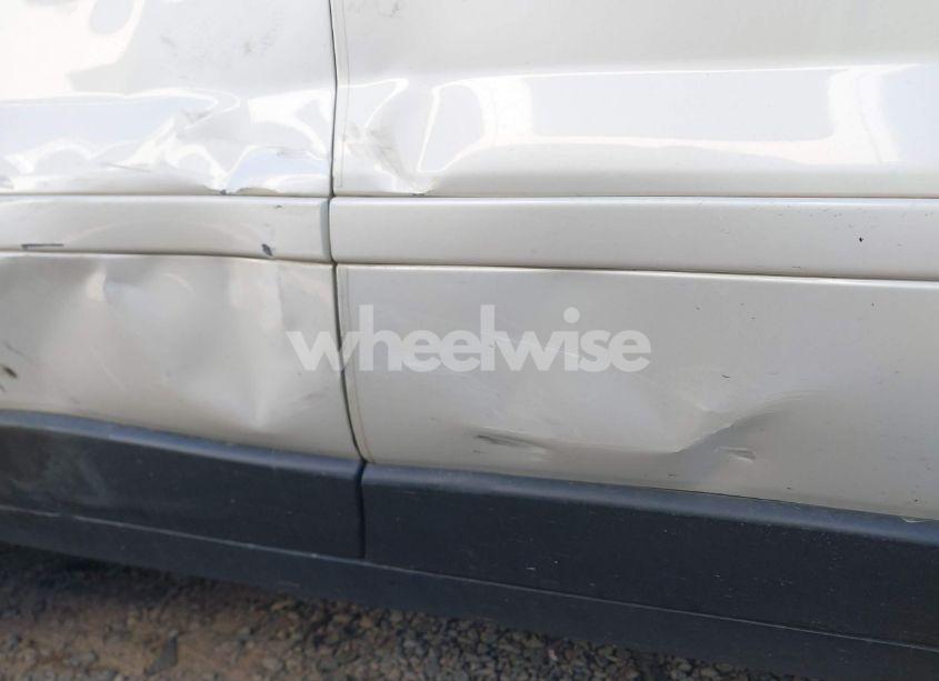 Photo 18 of 2014 Chevrolet Traverse 1LT (VIN 1GNKRGKD8EJ299270)