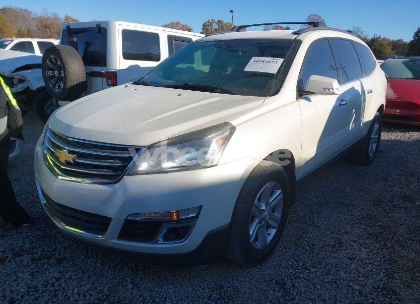 Photo 2 of 2014 Chevrolet Traverse 1LT (VIN 1GNKRGKD8EJ299270)