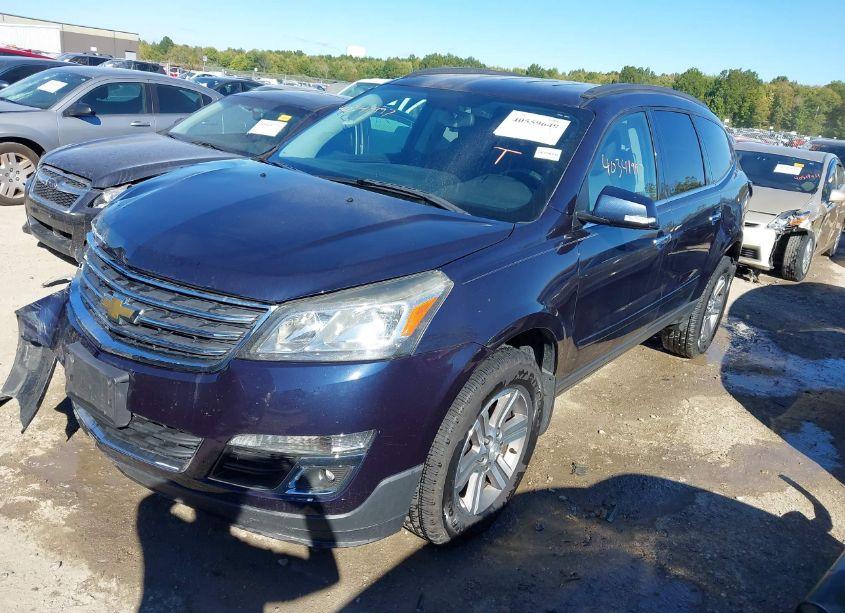 Photo 2 of 2015 Chevrolet Traverse 1LT (VIN 1GNKRGKD8FJ155235)