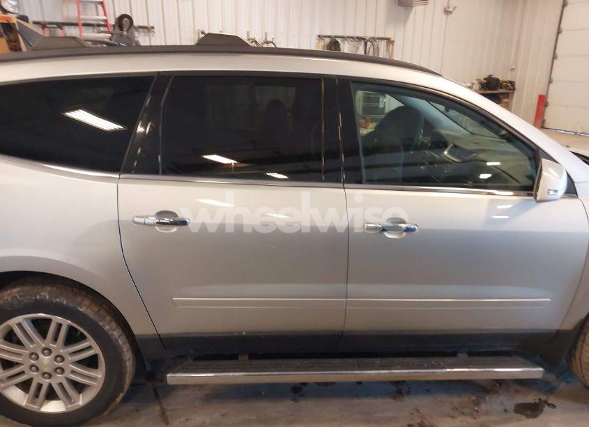 Photo 13 of 2015 Chevrolet Traverse 1LT (VIN 1GNKRGKD8FJ207172)