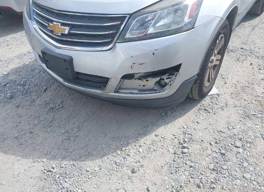 Photo 6 of 2015 Chevrolet Traverse 1LT (VIN 1GNKRGKD8FJ240589)