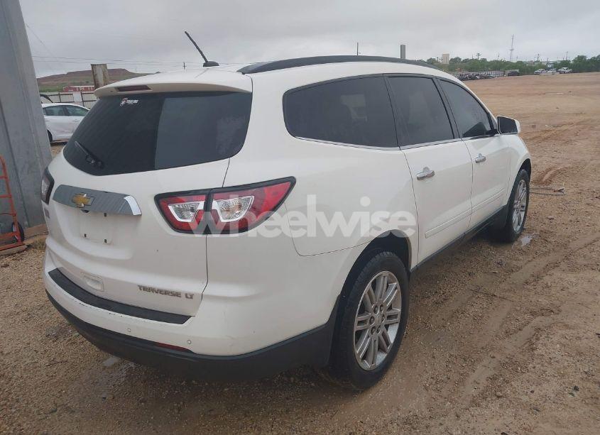 Photo 4 of 2015 Chevrolet Traverse 1LT (VIN 1GNKRGKD8FJ267419)