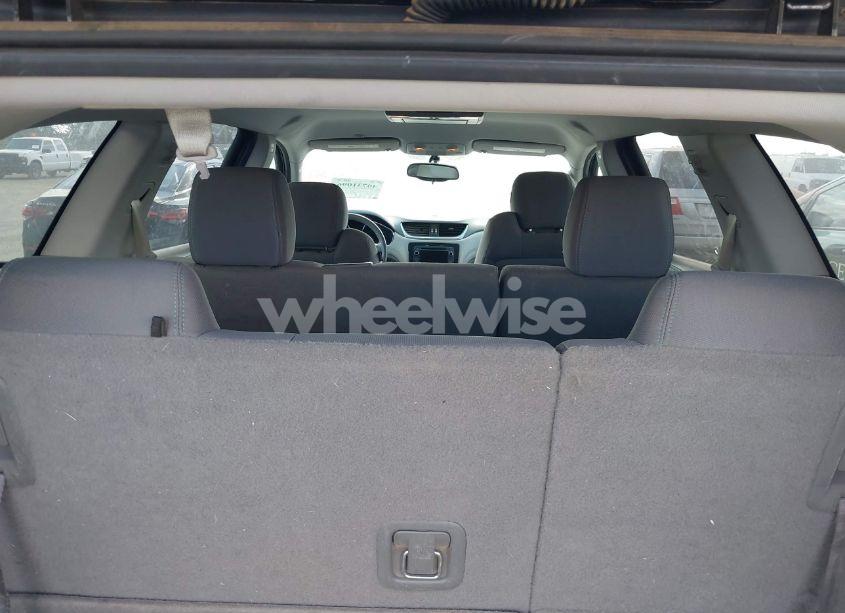 Photo 8 of 2016 Chevrolet Traverse 1LT (VIN 1GNKRGKD8GJ249603)