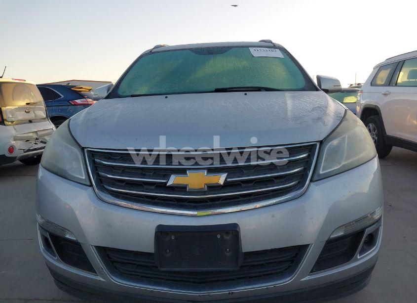 Photo 6 of 2016 Chevrolet Traverse 1LT (VIN 1GNKRGKD8GJ308472)