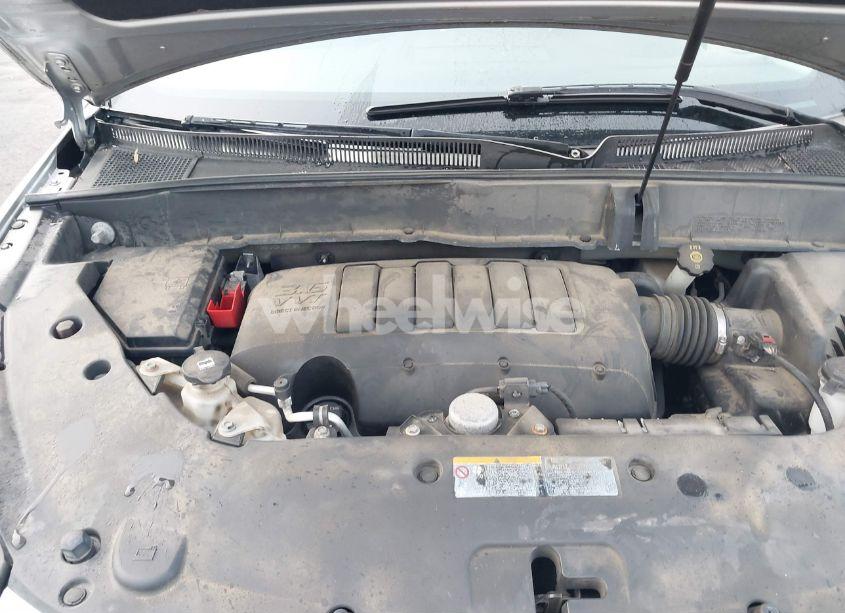 Photo 10 of 2017 Chevrolet Traverse 1LT (VIN 1GNKRGKD8HJ120164)