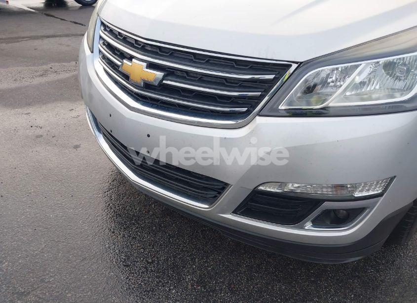 Photo 6 of 2017 Chevrolet Traverse 1LT (VIN 1GNKRGKD8HJ120164)